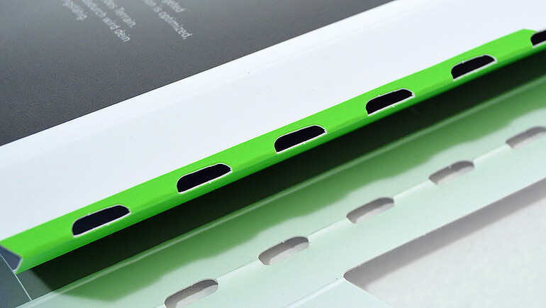 Close Up Wraparound Packaging