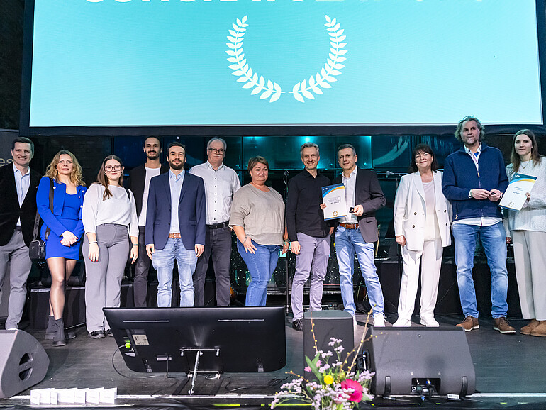 Karl Knauer wird für 40 Jahre PSI Mitgliedschaft geehrt