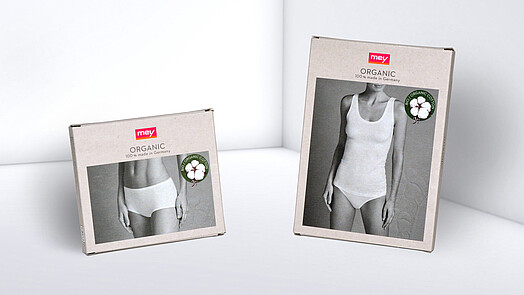 Natural-looking folding box for underwear
