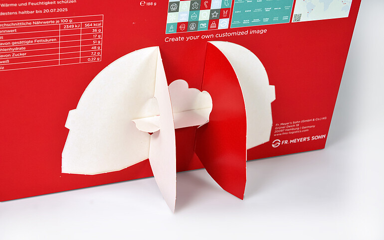 The structure with fold-out stand keeps the calendar securely in place