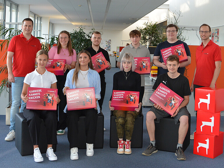 [Translate to English:] Neue Azubis 2024 bei Karl Knauer