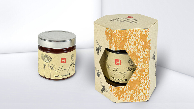 Grass cardboard with Karl Knauer honey