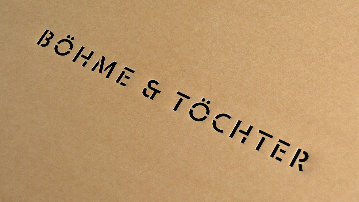 PURE line gift box, natural, with logo embossing